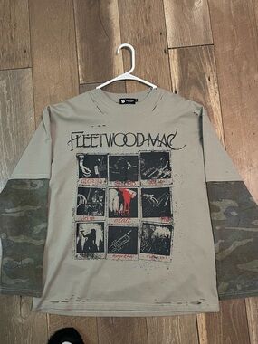 Men's Long Sleeve Graphic Tee - Beige with Camo Sleeves